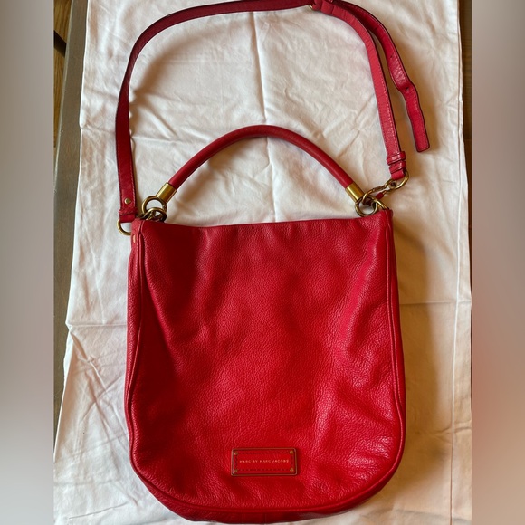 Marc by Marc Jacobs Red Leather Hobo Crossbody Bag - Picture 3 of 6